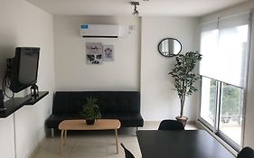 Departamento . Ubicación ideal cerca del centro y la naturaleza
